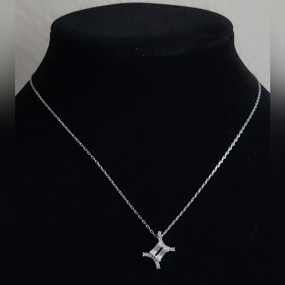 Swarovski Crystal Zodiac Gemini Silver Necklace - Picture 2 of 8